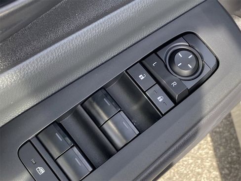 Certified 2025 Toyota Prius LE image 23