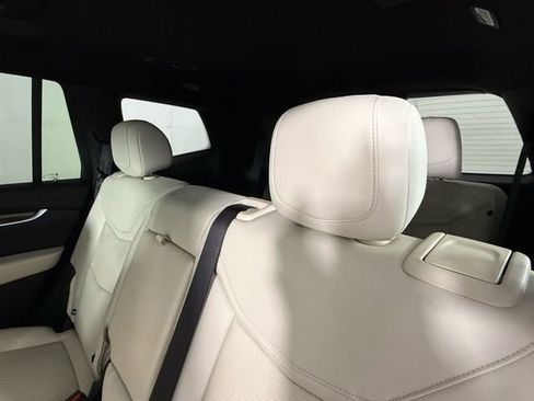 Certified 2023 Cadillac XT6 Sport w/ Technology Package image 25