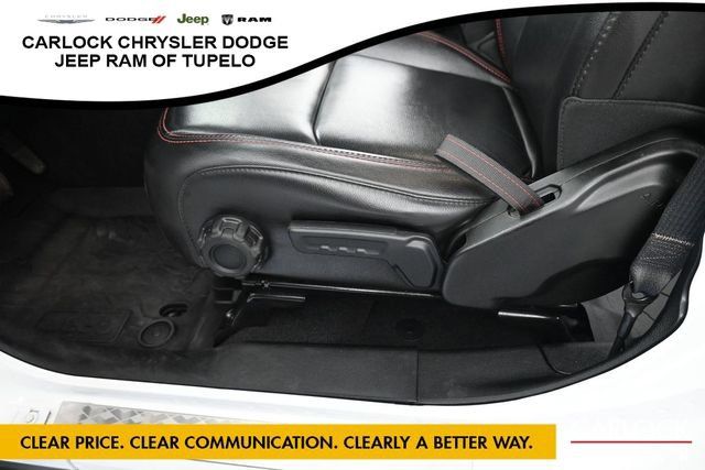 Used 2021 Jeep Gladiator Rubicon AWD/4WD image 16