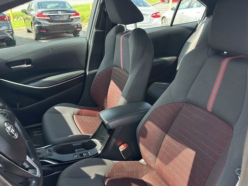 Used 2023 Toyota Corolla SE image 12