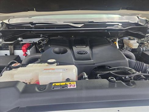 Used 2022 Toyota Tundra Limited image 24