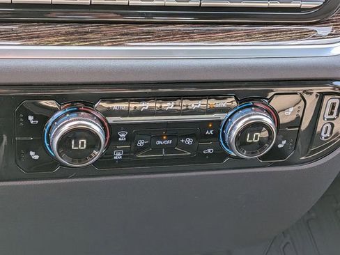 New 2026 GMC Sierra 1500 SLE AWD/4WD image 23