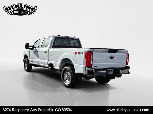 Used 2023 Ford F350 XL w/ FX4 Off-Road Package image 3