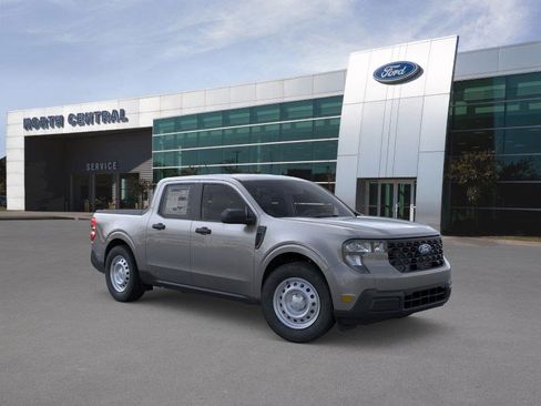 New 2025 Ford Maverick XL image 7