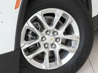 Used 2023 Chevrolet Traverse LS FWD video 2