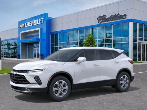 New 2026 Chevrolet Blazer LT FWD image 3