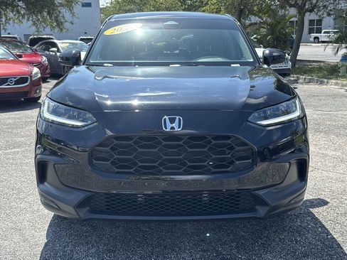 Used 2024 Honda HR-V LX image 2