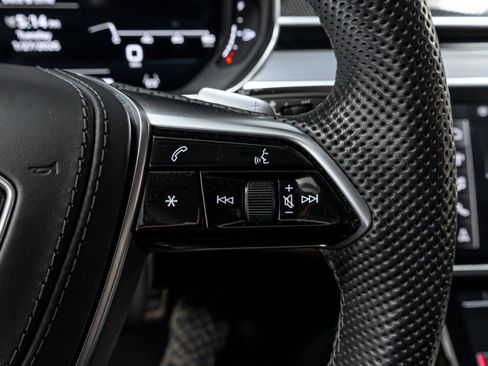 Used 2023 Audi S8 4.0T quattro image 63