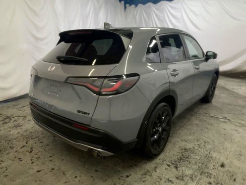 Used 2023 Honda HR-V Sport image 8