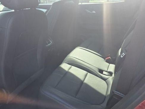 Used 2022 Chevrolet Blazer LT w/ Sound & Technology Package FWD image 16