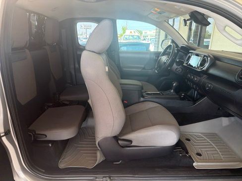 Used 2020 Toyota Tacoma SR w/ SX Package RWD image 24
