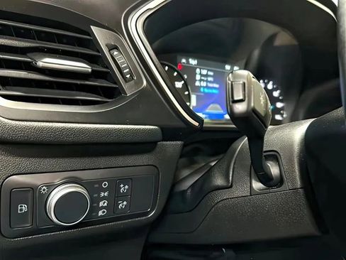 Used 2021 Ford Escape SE w/ Cold Weather Package image 21