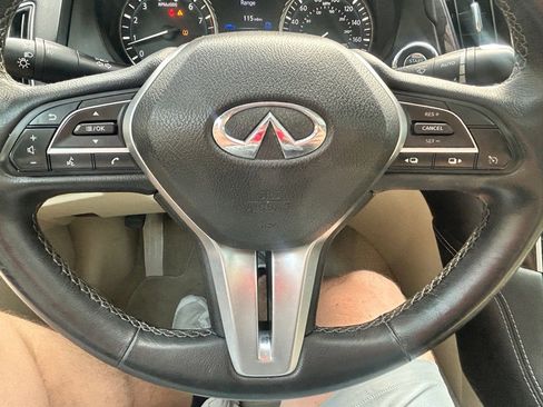 Used 2019 INFINITI Q50 Luxe w/ Essential Package (3.0T Luxe) RWD image 13