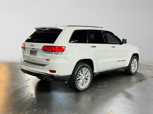 Used 2018 Jeep Grand Cherokee Summit AWD/4WD image 3