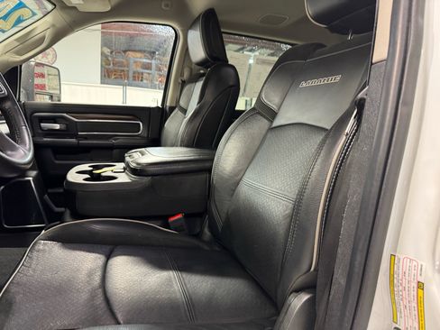 Used 2024 RAM 2500 Laramie image 24