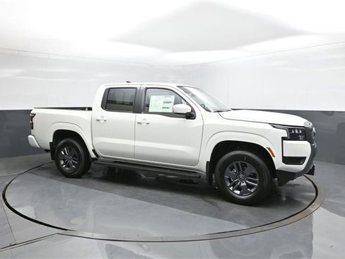 New 2026 Nissan Frontier SV image 17