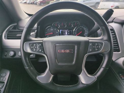 Used 2017 GMC Yukon SLT w/ Open Road Package image 25