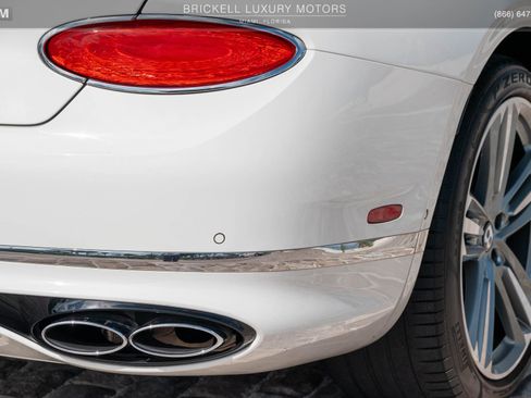 Used 2022 Bentley Continental GT image 49