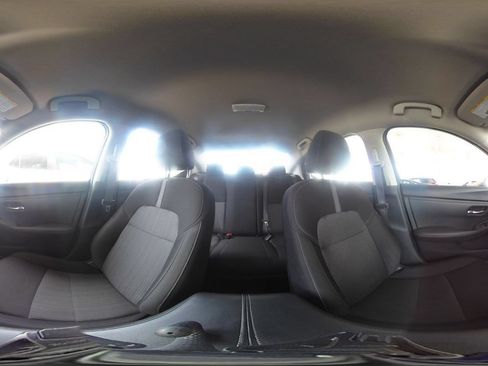 Used 2025 Nissan Sentra SV FWD image 40
