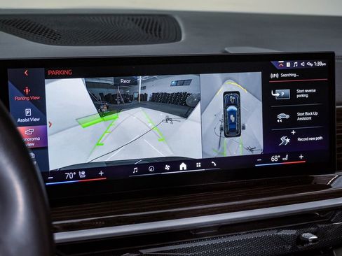 Used 2024 BMW X7 xDrive40i image 24