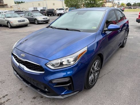 Used 2019 Kia Forte S FWD image 4