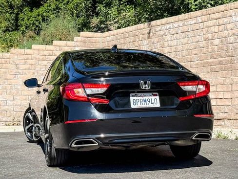 Used 2020 Honda Accord Sport image 16