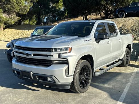 Used 2020 Chevrolet Silverado 1500 RST w/ Rally Edition AWD/4WD image 2