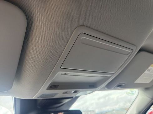 New 2025 Ford Ranger XLT w/ Equipment Group 301A High image 24