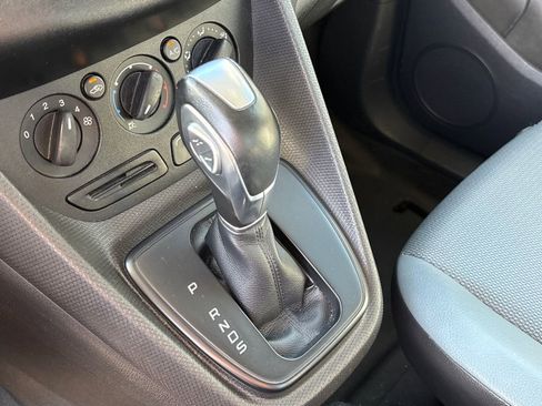 Used 2016 Ford Transit Connect XL image 25