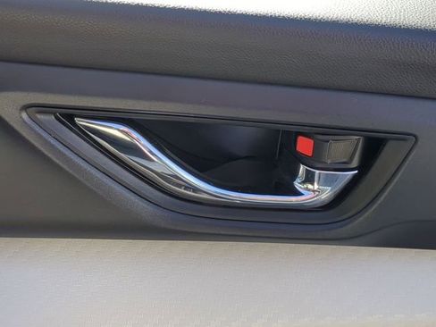 Used 2021 Subaru Ascent Premium w/ Convenience Package image 42