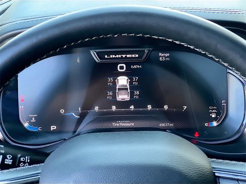 Used 2024 RAM 1500 Limited image 12