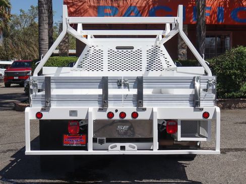 Used 2022 Ford F350 XL w/ Power Equipment Group RWD image 8
