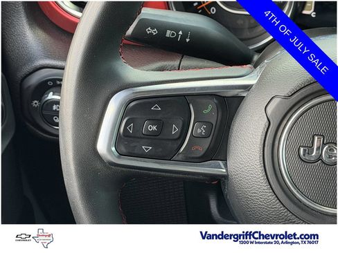 Used 2023 Jeep Gladiator Rubicon w/ LED Lighting Group AWD/4WD image 13