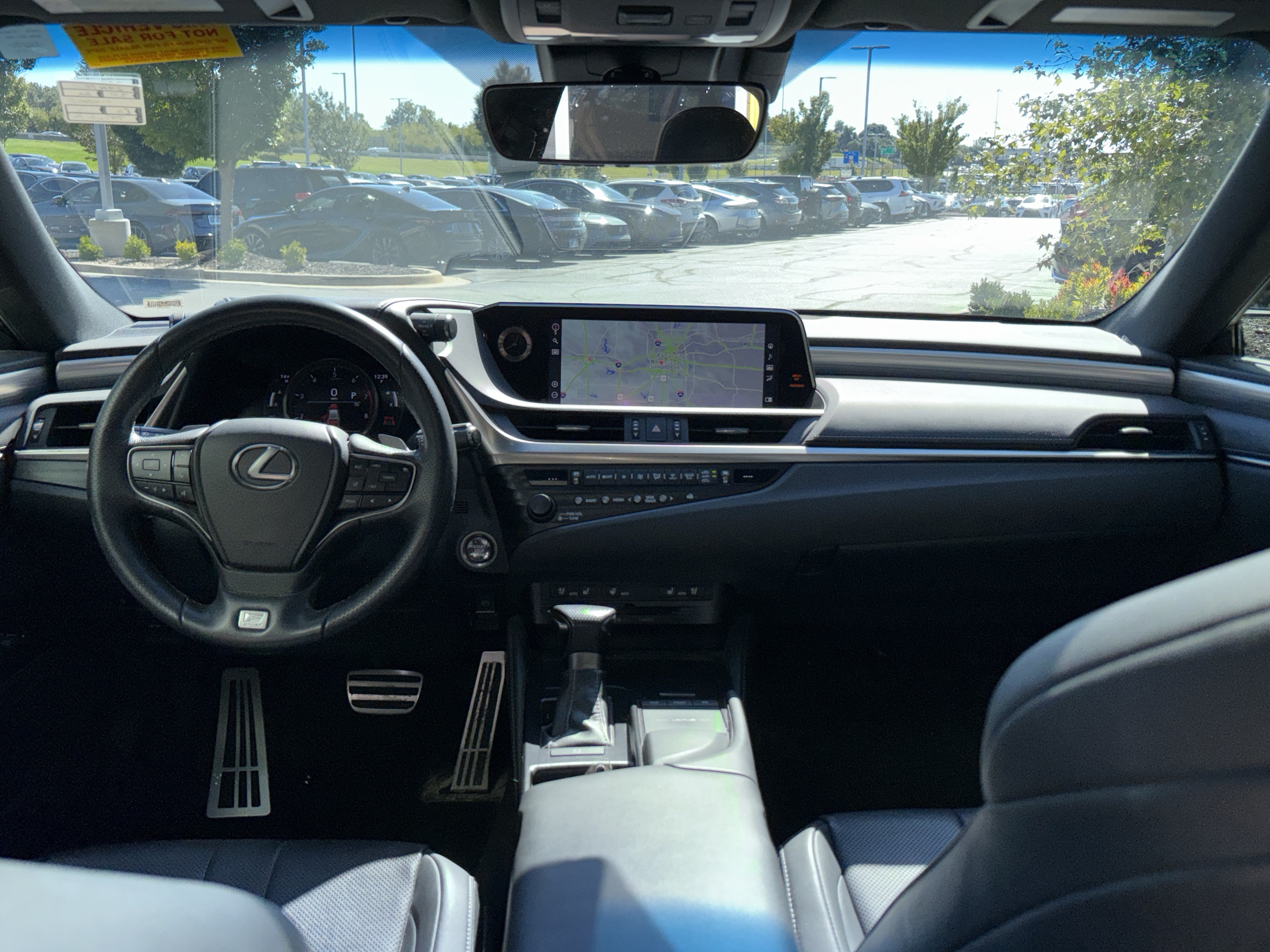 Used 2020 Lexus ES 350 F Sport w/ Accessory Package FWD image 9
