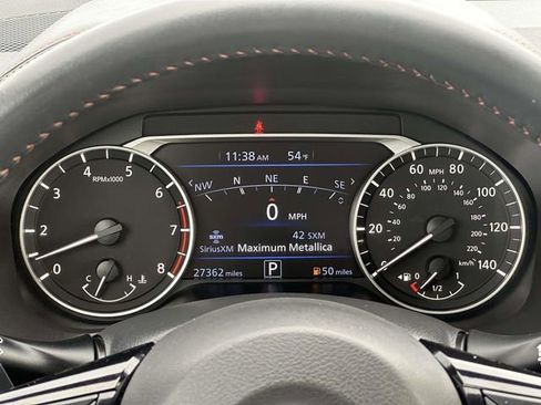 Used 2023 Nissan Altima 2.5 SR w/ SR Premium Package image 26