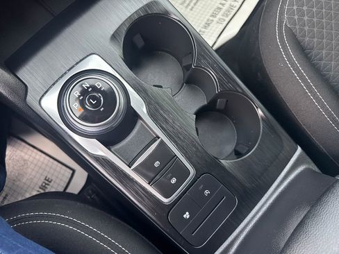 Used 2023 Ford Escape Active image 33