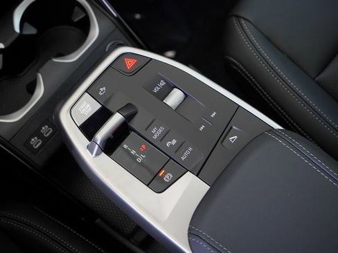 New 2026 BMW X1 xDrive28i w/ Technology Package image 19