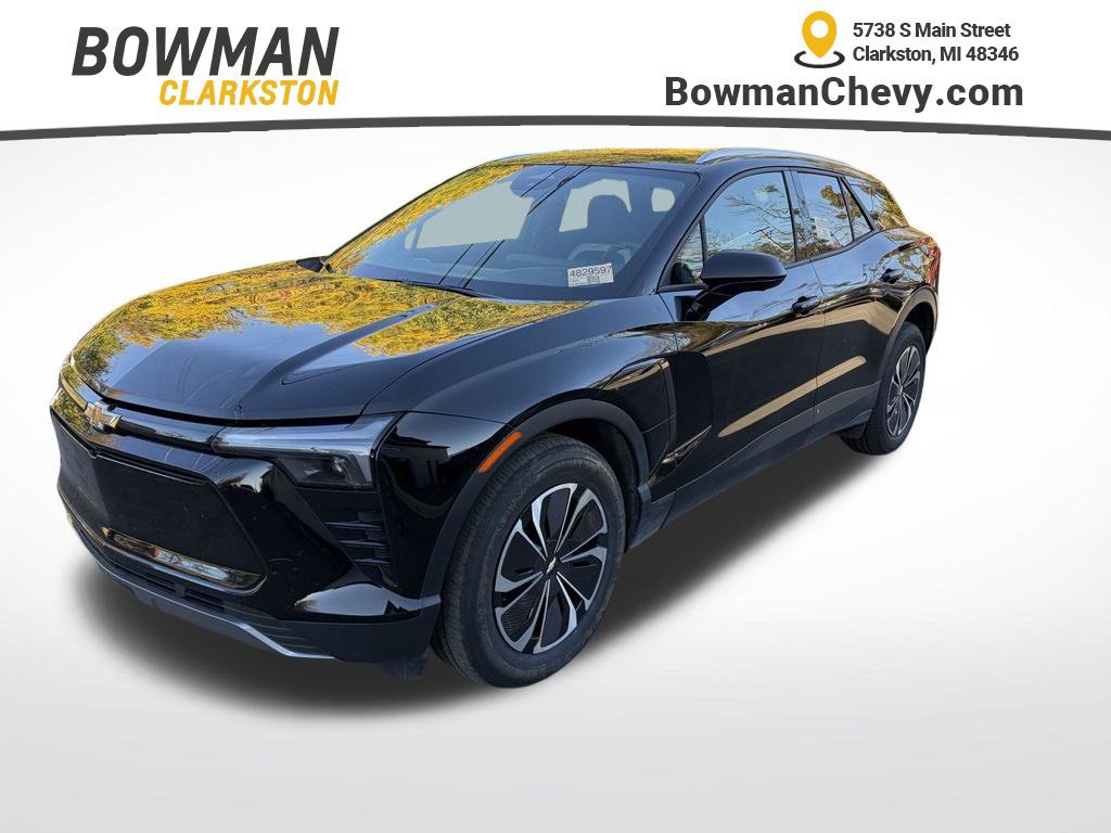 Used 2025 Chevrolet Blazer EV LT AWD/4WD image 1