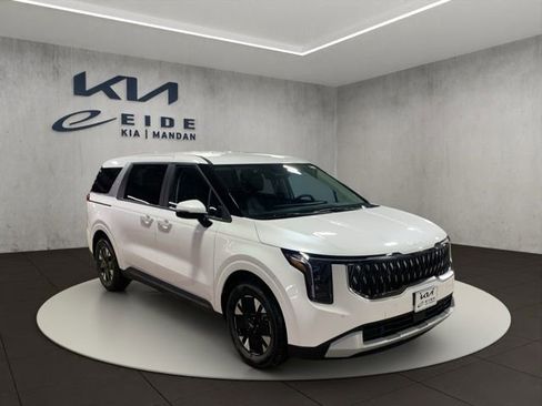 New 2026 Kia Carnival LXS image 7