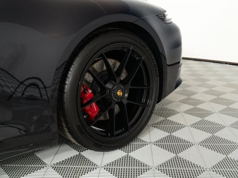 Used 2025 Porsche 911 Carrera GTS image 56