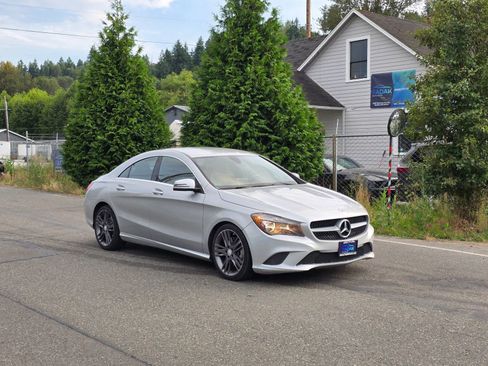 Used 2015 Mercedes-Benz CLA 250 image 1