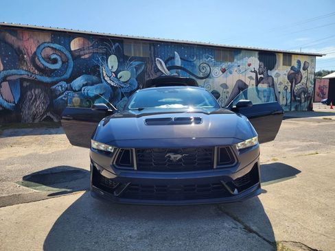 New 2025 Ford Mustang Dark Horse image 24