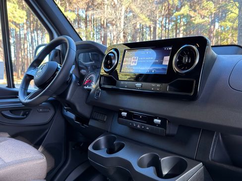 New 2026 Mercedes-Benz Sprinter 144 Cargo image 15