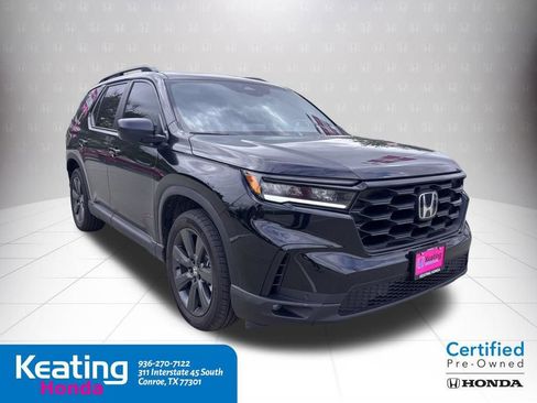 Used 2025 Honda Pilot Sport image 4