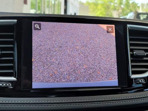 New 2025 Chrysler Pacifica Select FWD image 21
