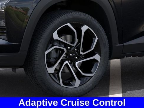 New 2026 Chevrolet Trax RS w/ Sunroof Package FWD image 10