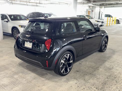 Used 2025 MINI Cooper S FWD image 8