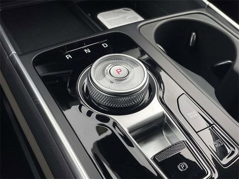 New 2026 Kia Carnival SX image 42