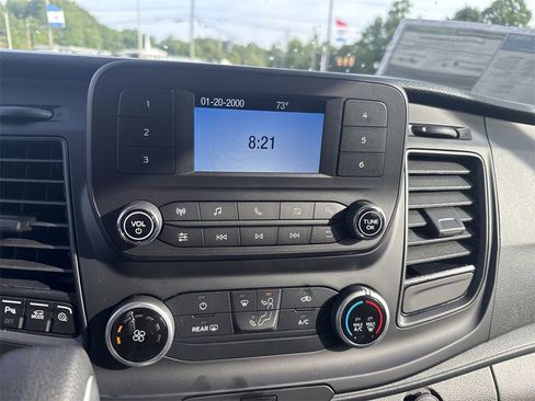 New 2025 Ford Transit 250 148 Medium Roof image 12