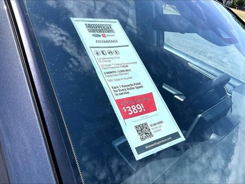 Used 2025 Toyota RAV4 XLE FWD image 10